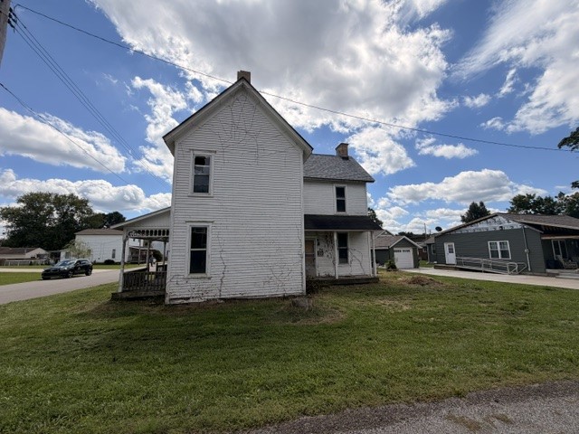 808 Plumb St.