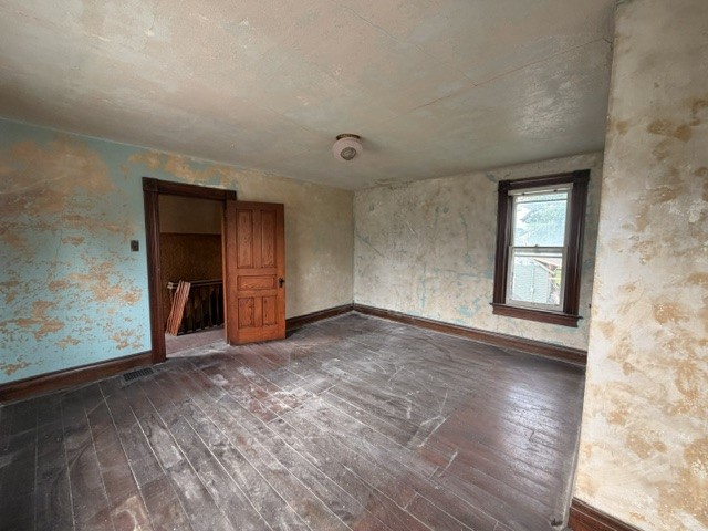 808 Plumb St.
