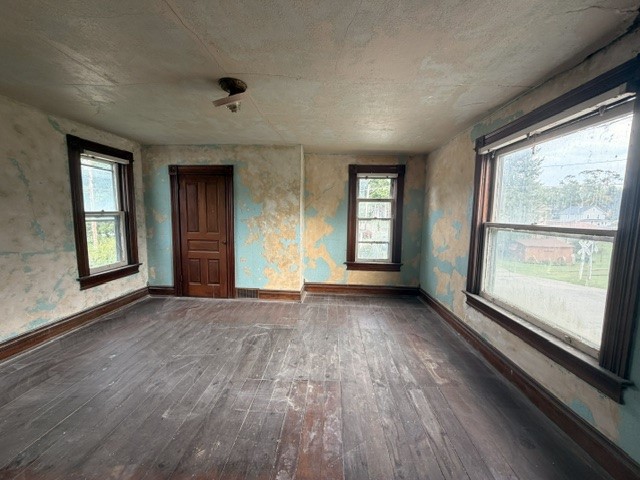 808 Plumb St.