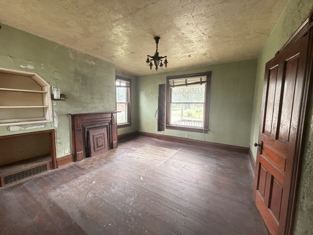 808 Plumb St.