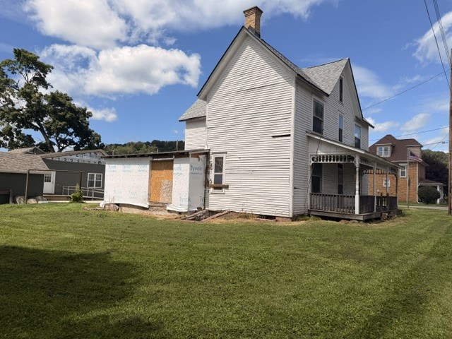 808 Plumb St.