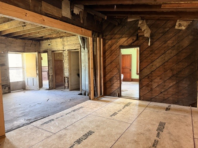 808 Plumb St.
