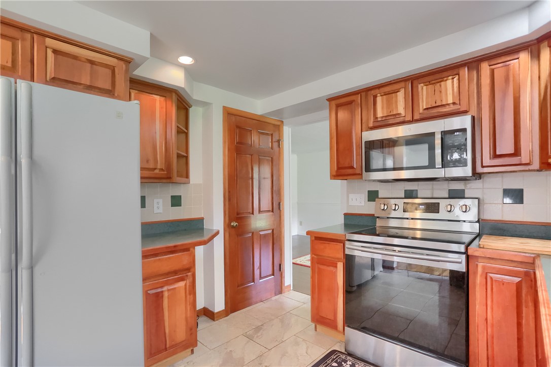 200 Spartan Dr