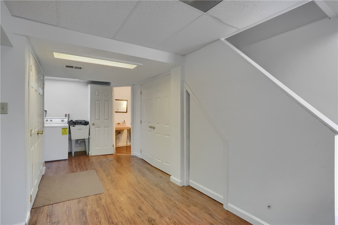 200 Spartan Dr