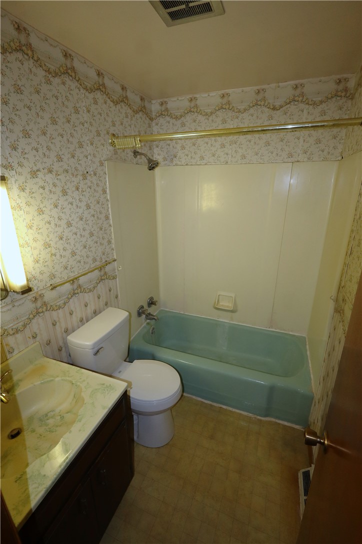 123 Eckstein Rd