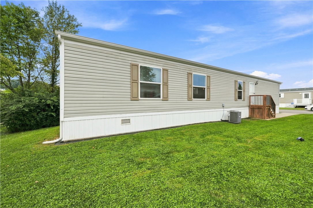 163 West Dr