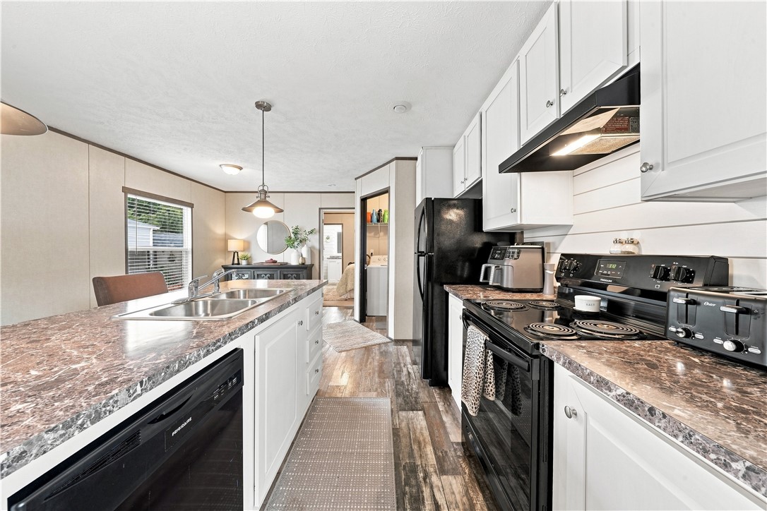 163 West Dr