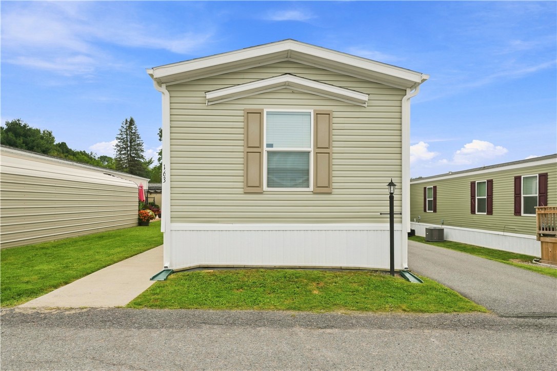 163 West Dr