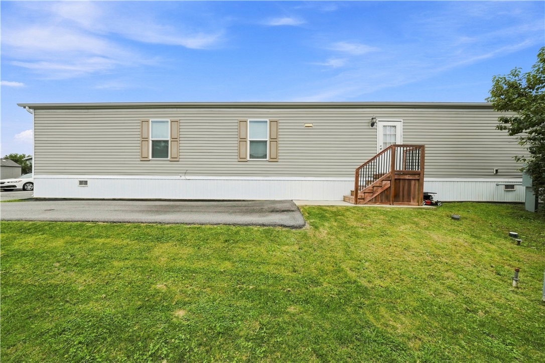 163 West Dr