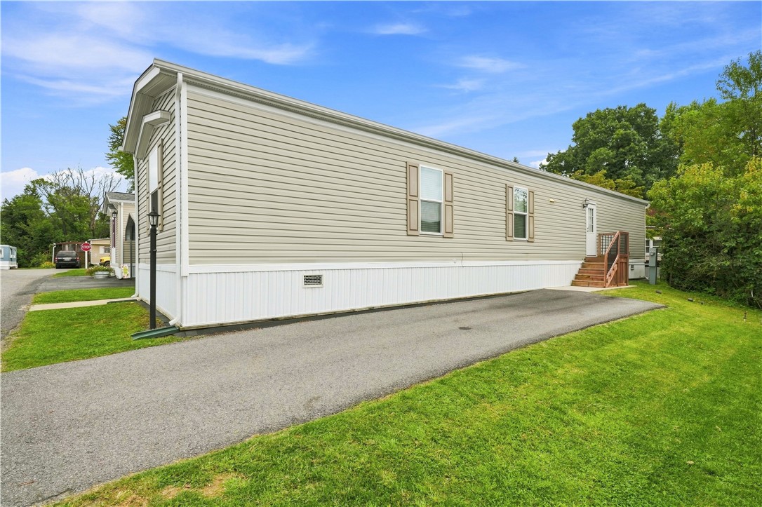 163 West Dr