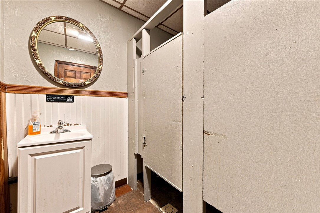 2310 Main St