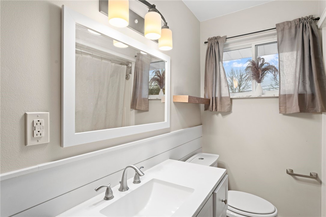 182 Chapel Dr