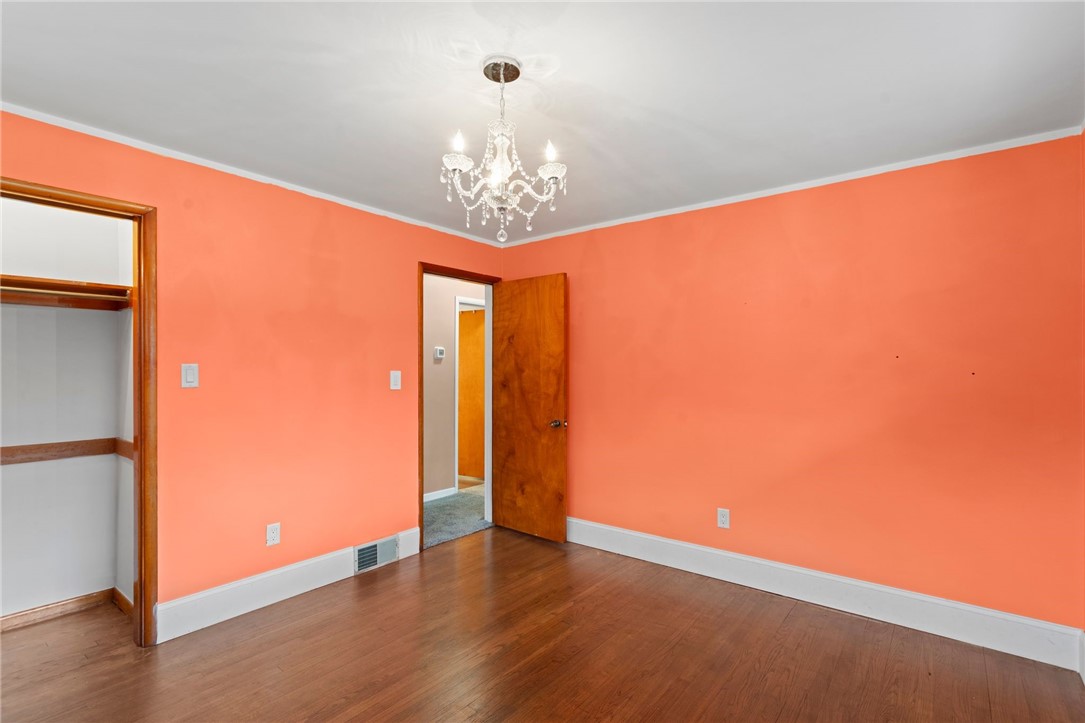 182 Chapel Dr