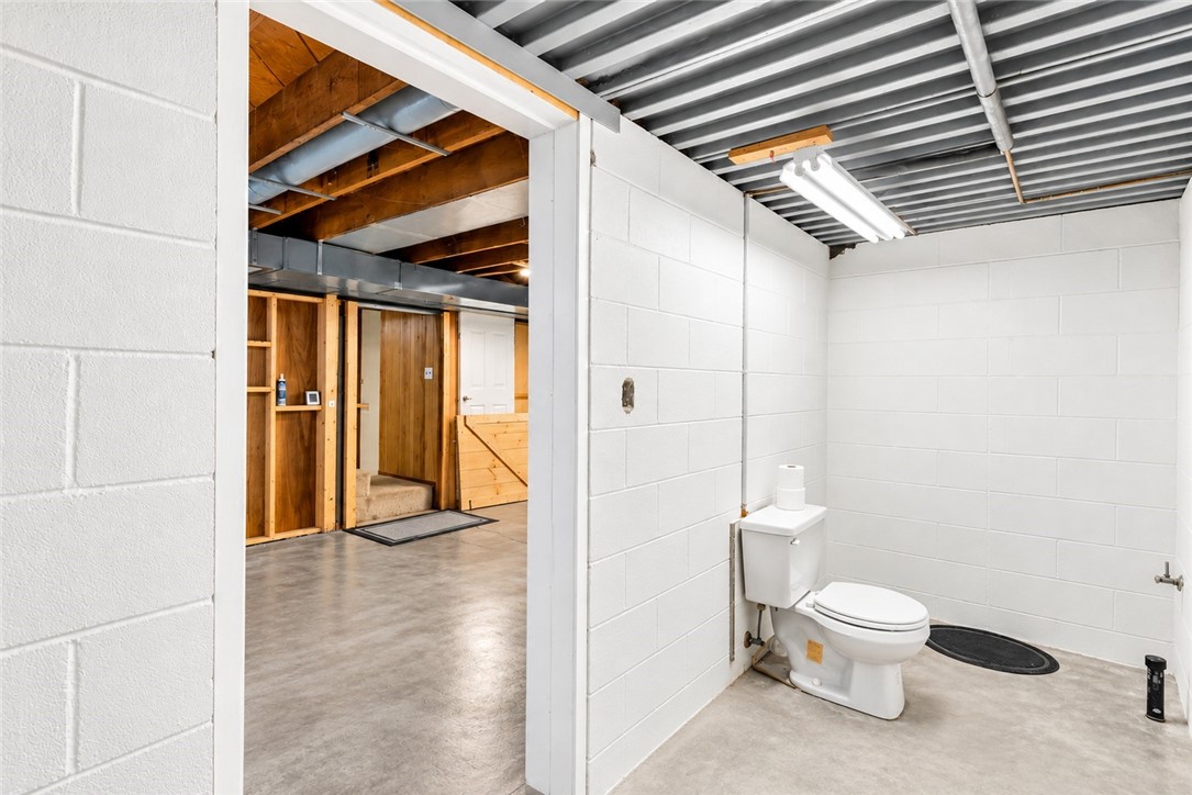 182 Chapel Dr