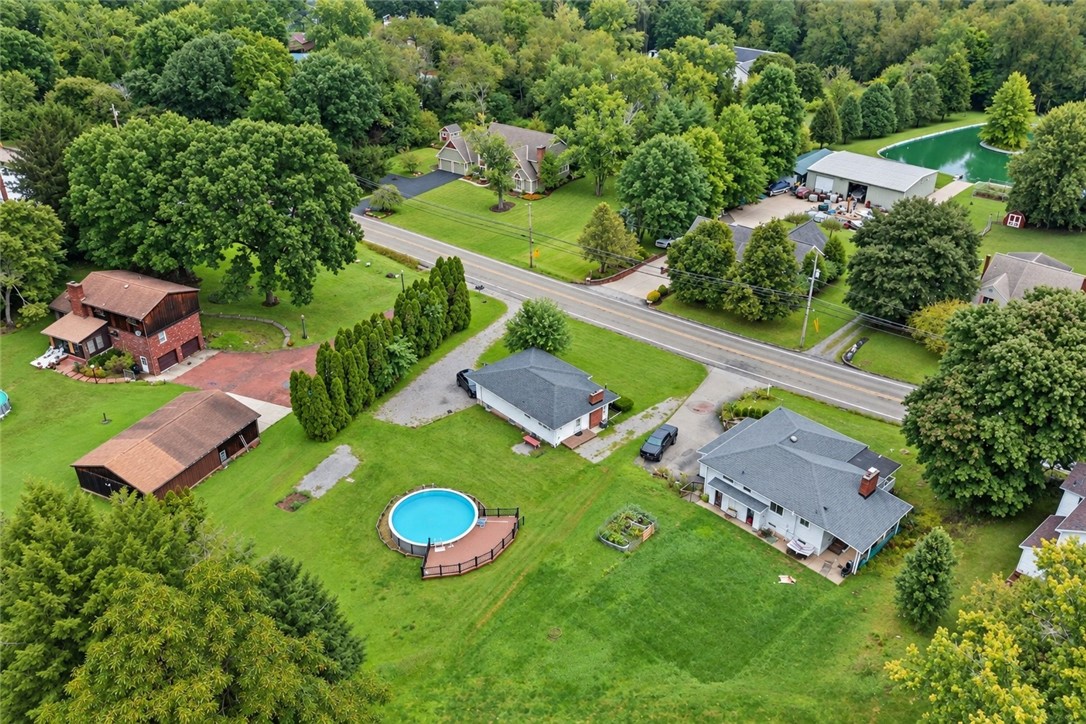 182 Chapel Dr