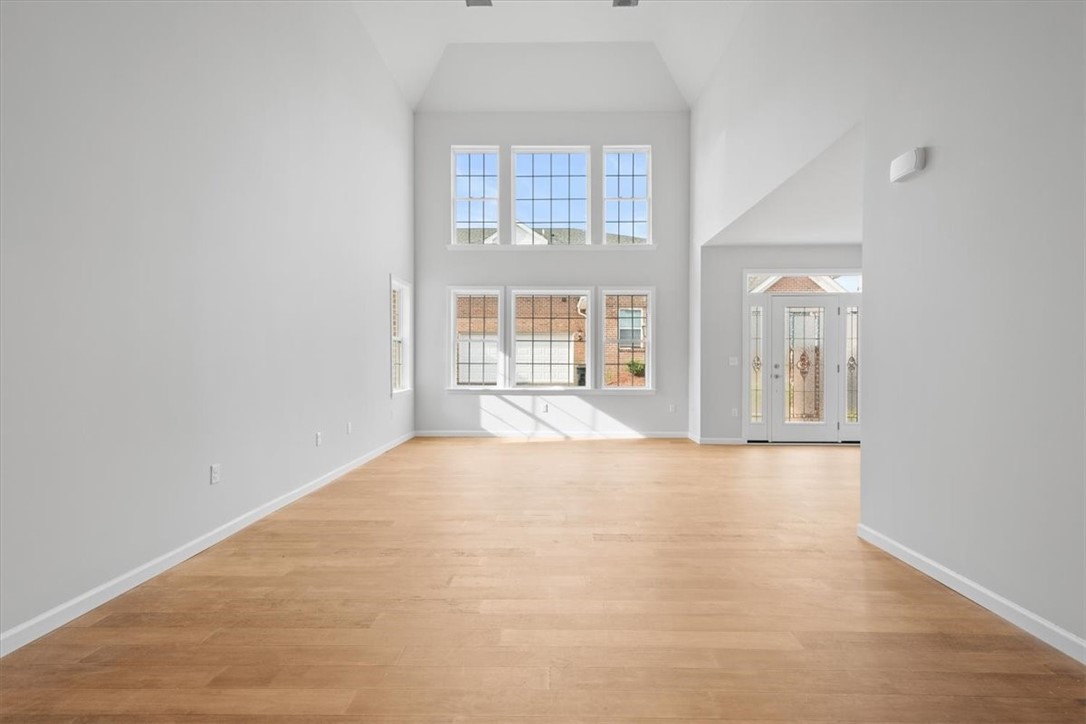 1558 NW Parkwood Pointe Dr