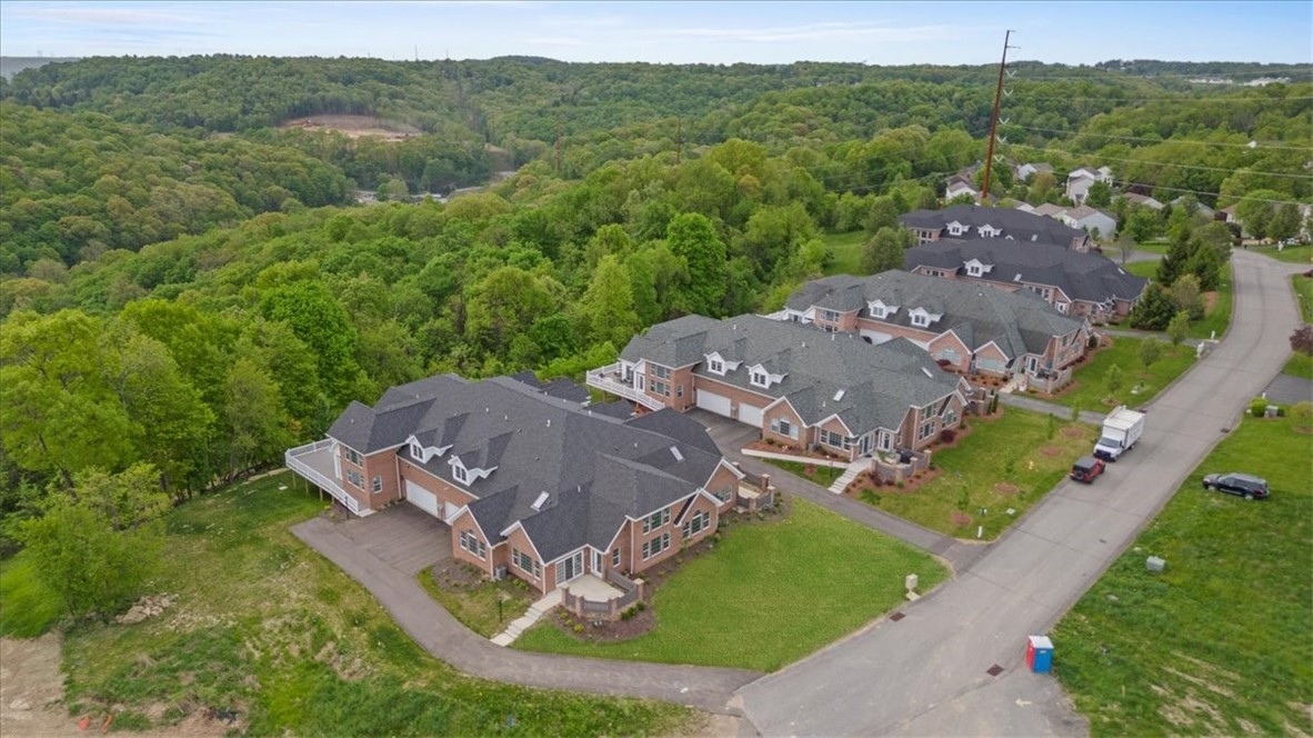 1558 NW Parkwood Pointe Dr