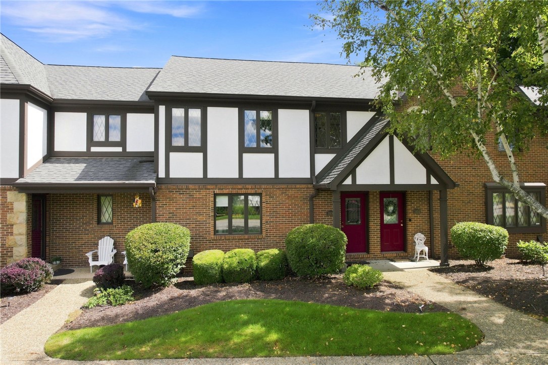 1606 Stone Mansion Dr