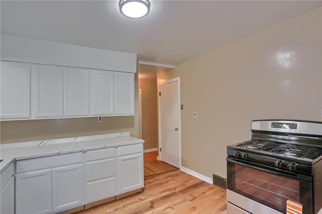 194 Woodridge Dr