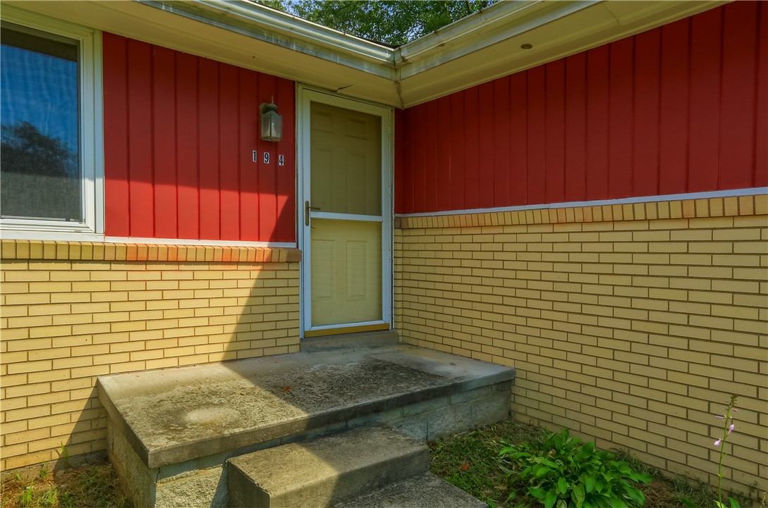 194 Woodridge Dr