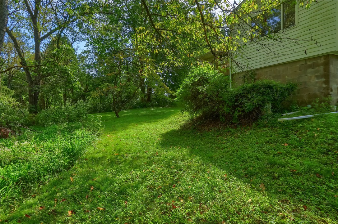 194 Woodridge Dr