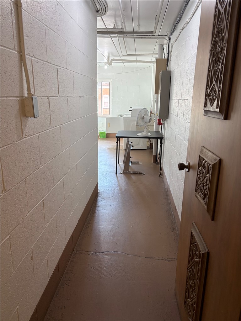 1326 6th Ave 204