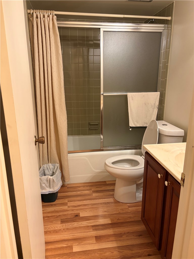 1326 6th Ave 204