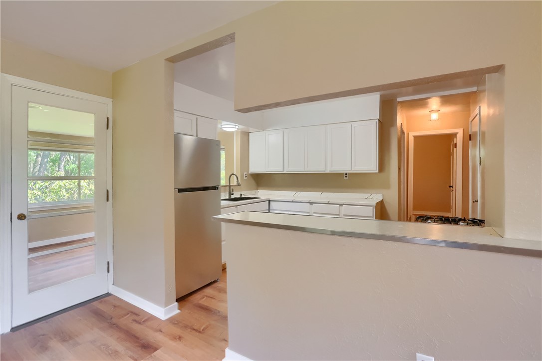 194 Woodridge Dr