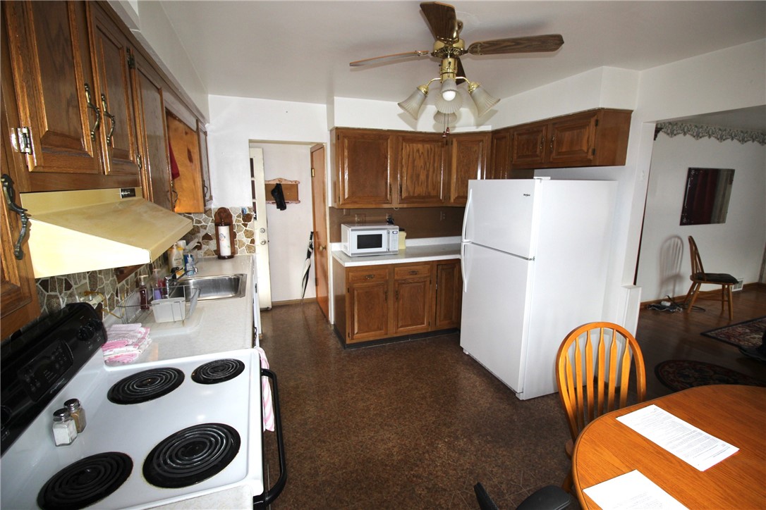 2303 Highland Ave
