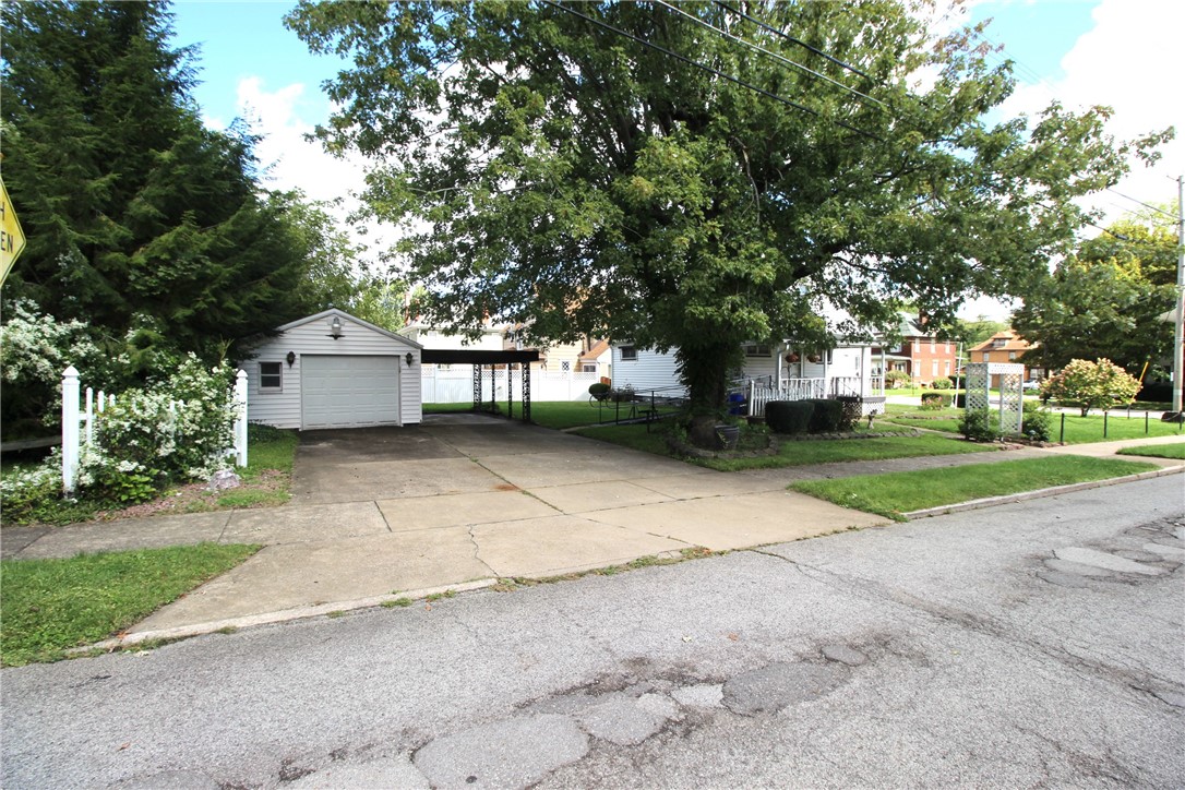2303 Highland Ave