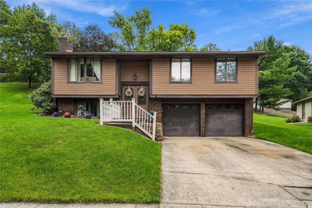 6119 Chatham Dr Beaver PA