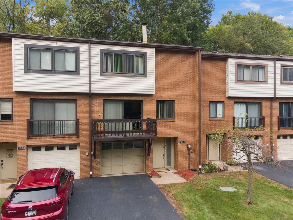 304 Springwater Ct