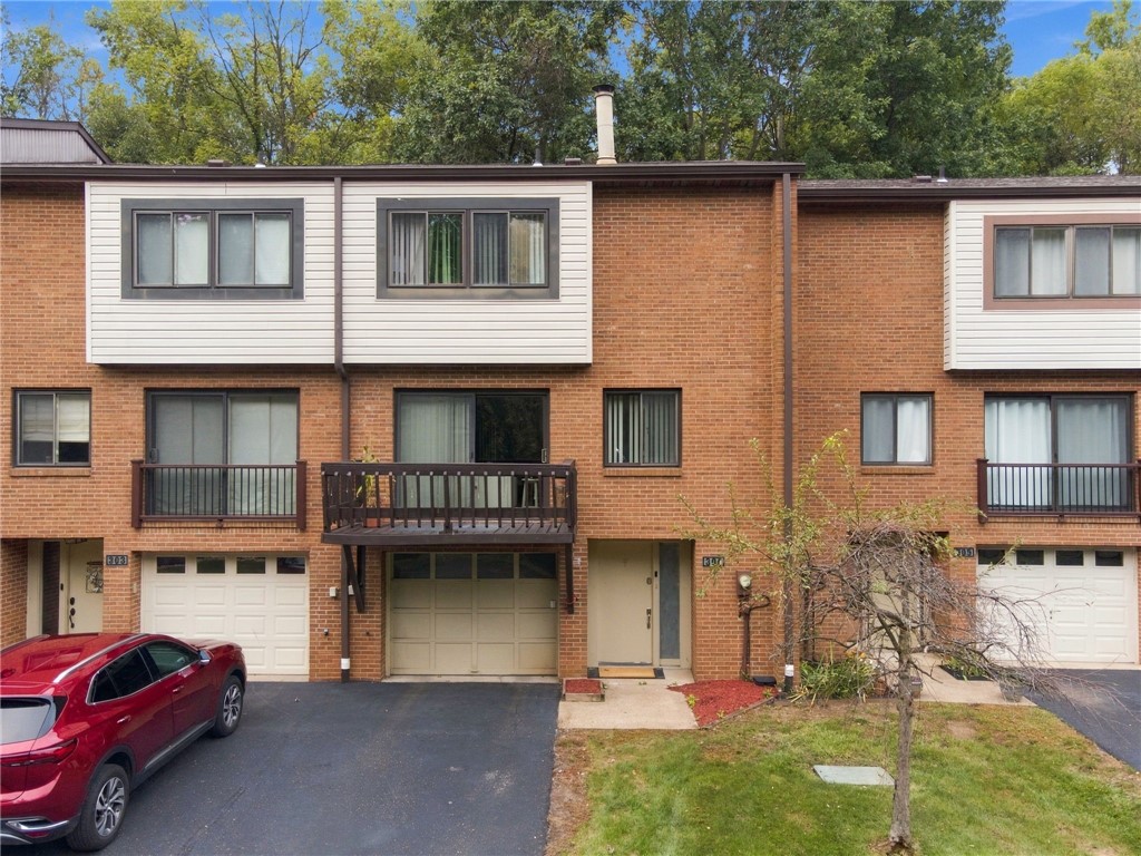 304 Springwater Ct