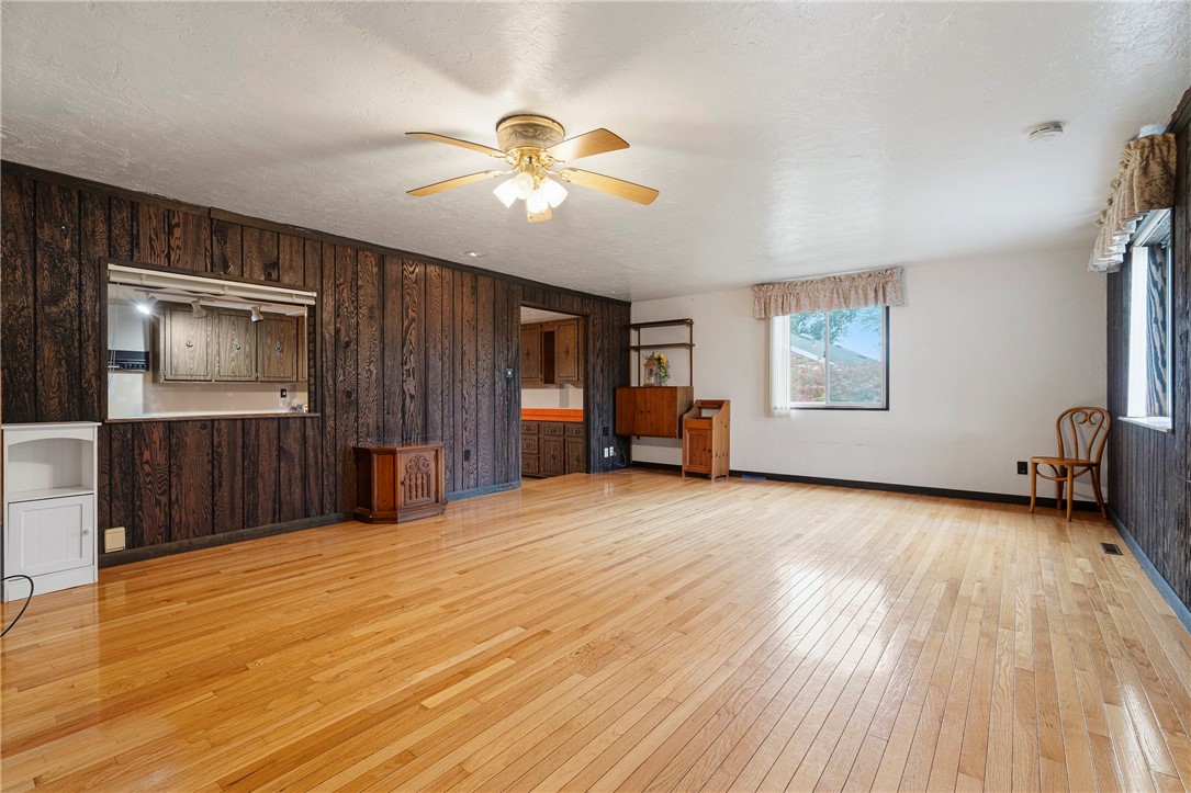 1212 Northwestern Dr