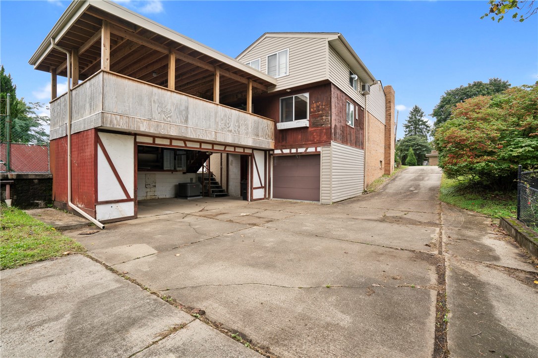 1212 Northwestern Dr