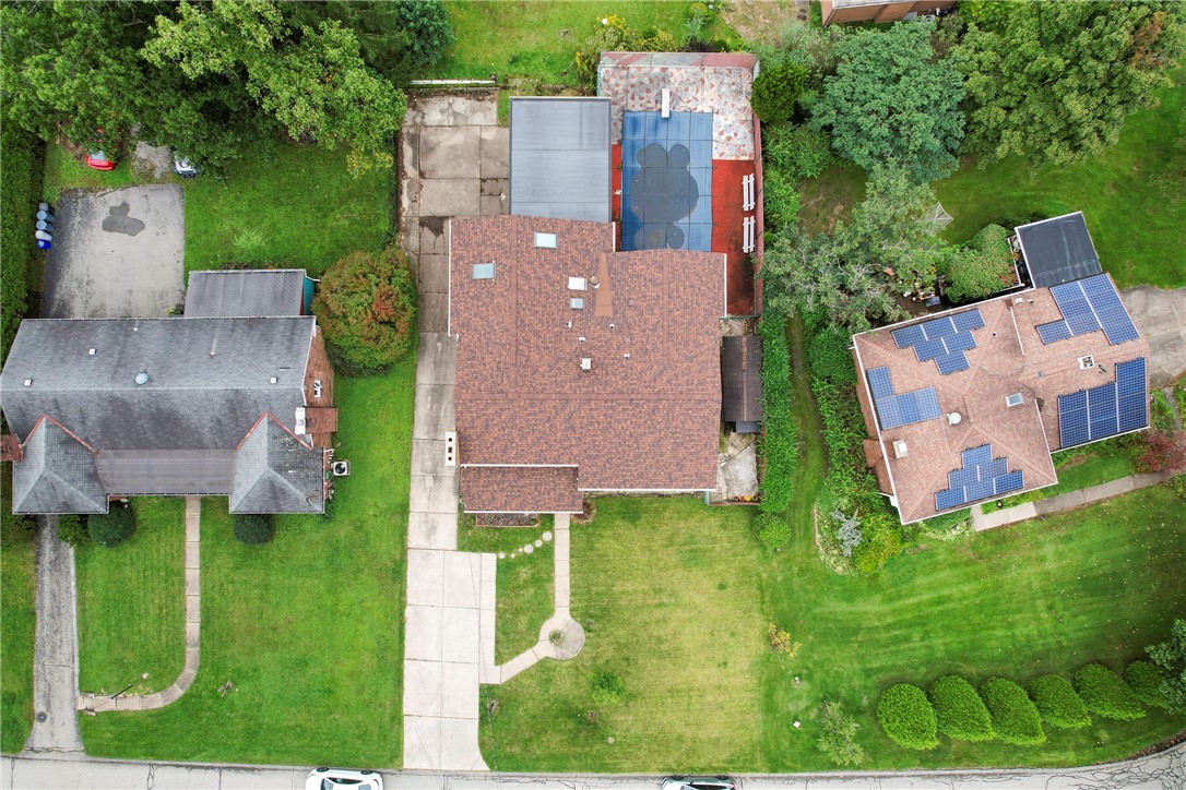 1212 Northwestern Dr