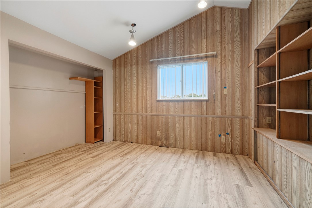 1212 Northwestern Dr