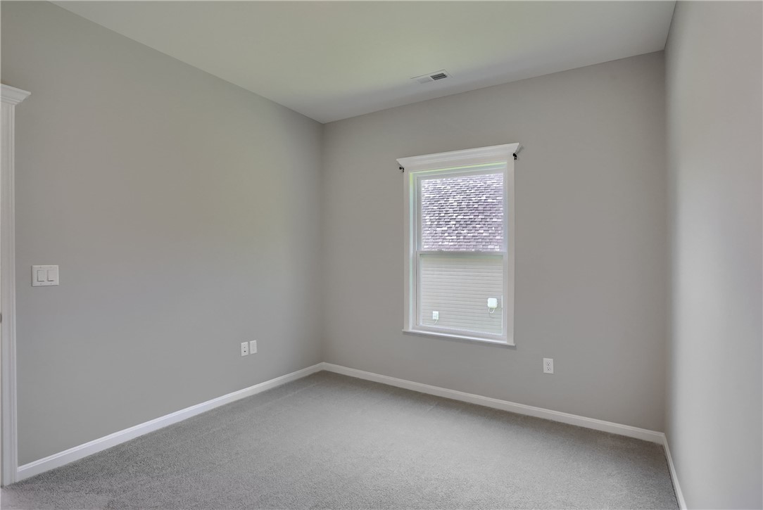 107 Deana Dr