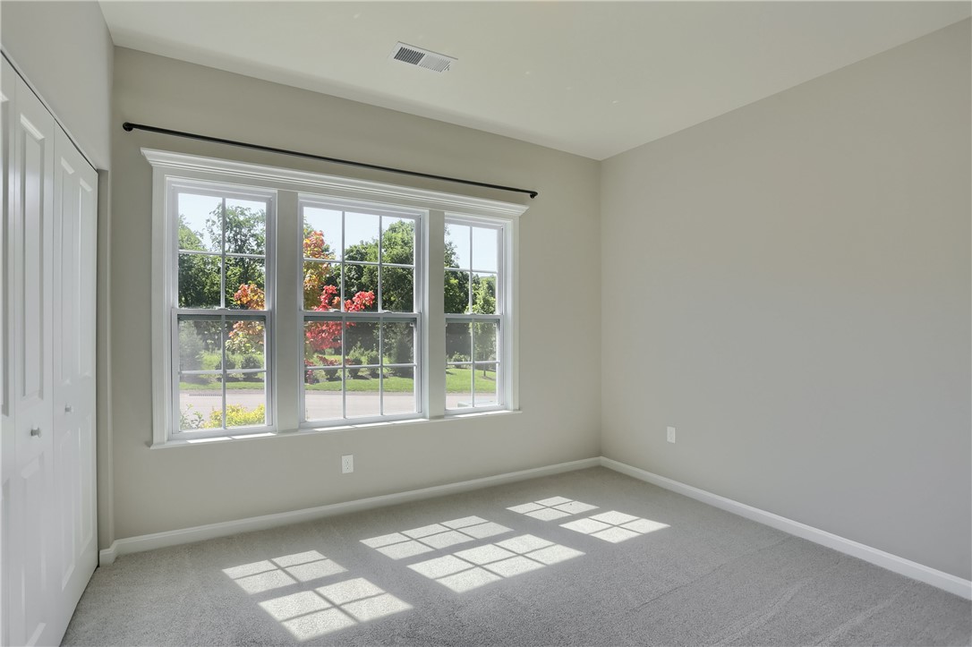107 Deana Dr