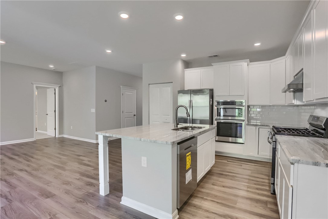 107 Deana Dr