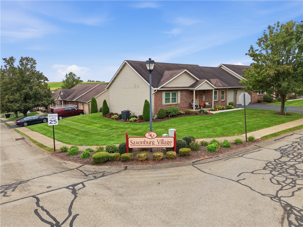 306 Evergreen Ct
