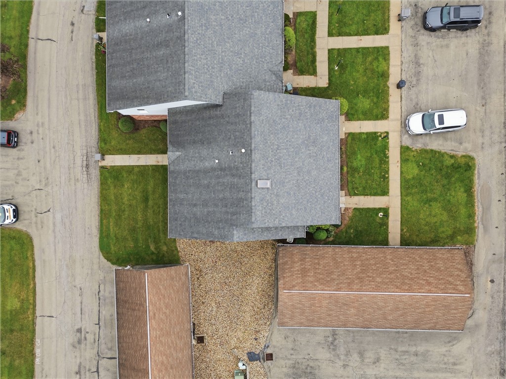 306 Evergreen Ct