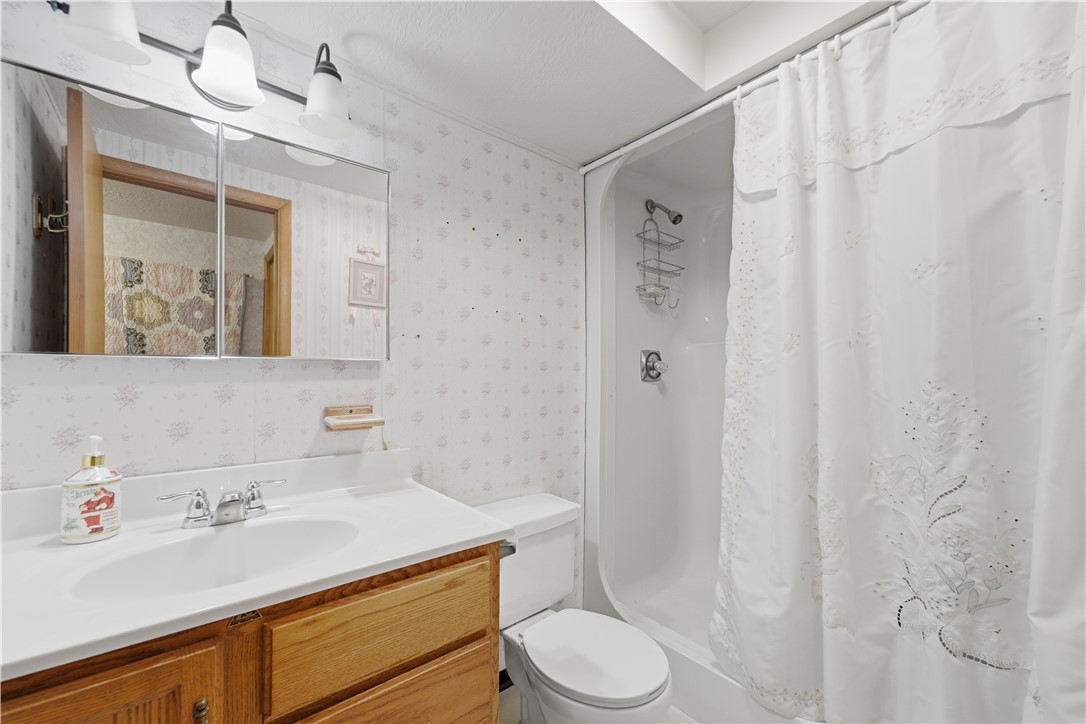 306 Evergreen Ct