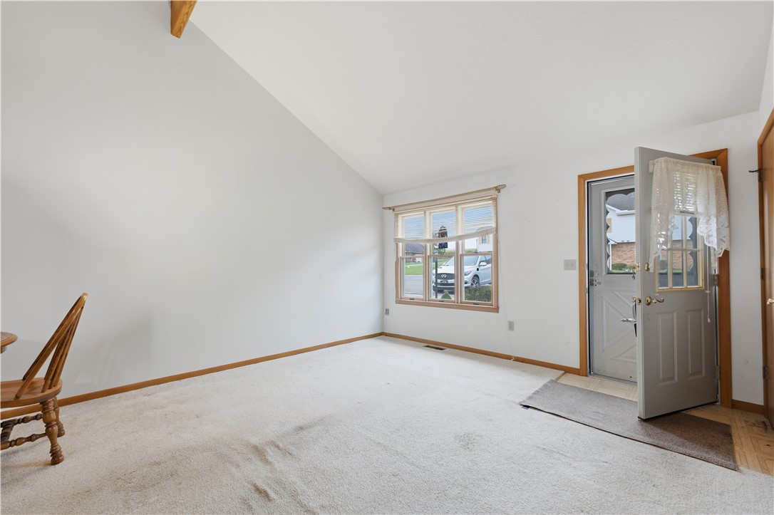 306 Evergreen Ct