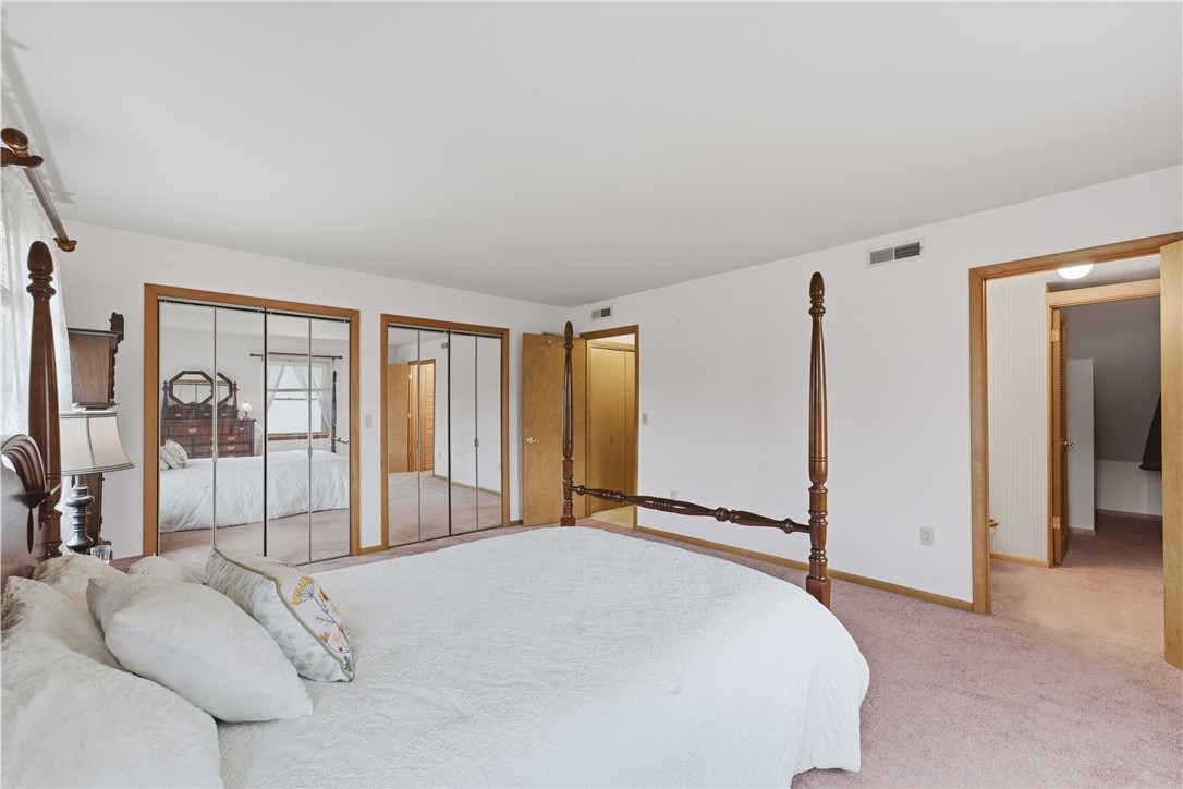 306 Evergreen Ct