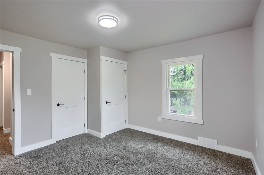 320 Morrison Ave