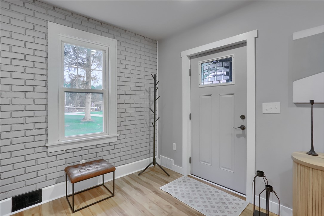 320 Morrison Ave