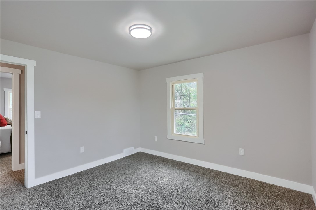 320 Morrison Ave