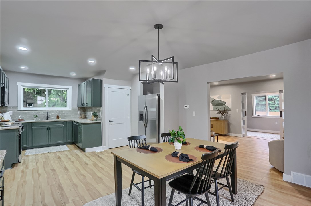 320 Morrison Ave