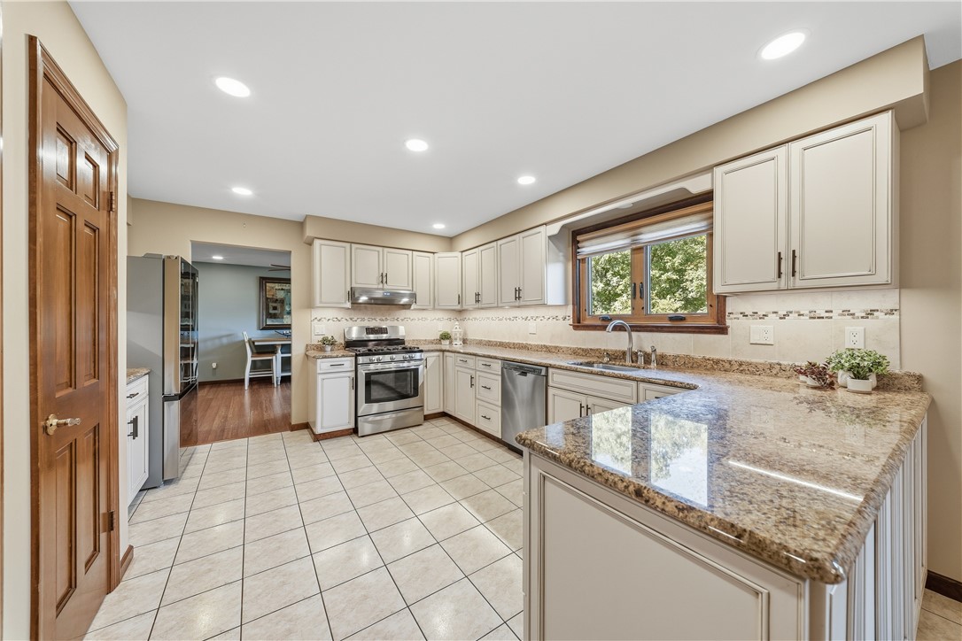 3103 Hope Court